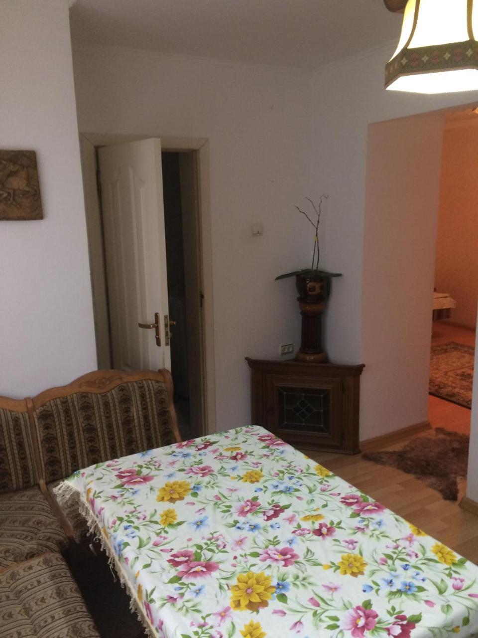 Comfort Chisinau Bagian luar foto
